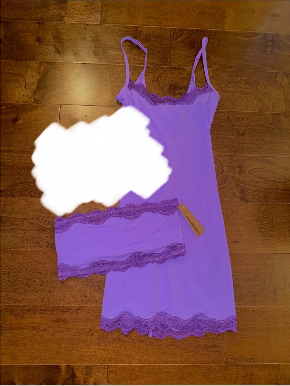 SKIMS FITS EVERYBODY LACE BANDEAU, DRESS ULTRA VIOLET XS/SM